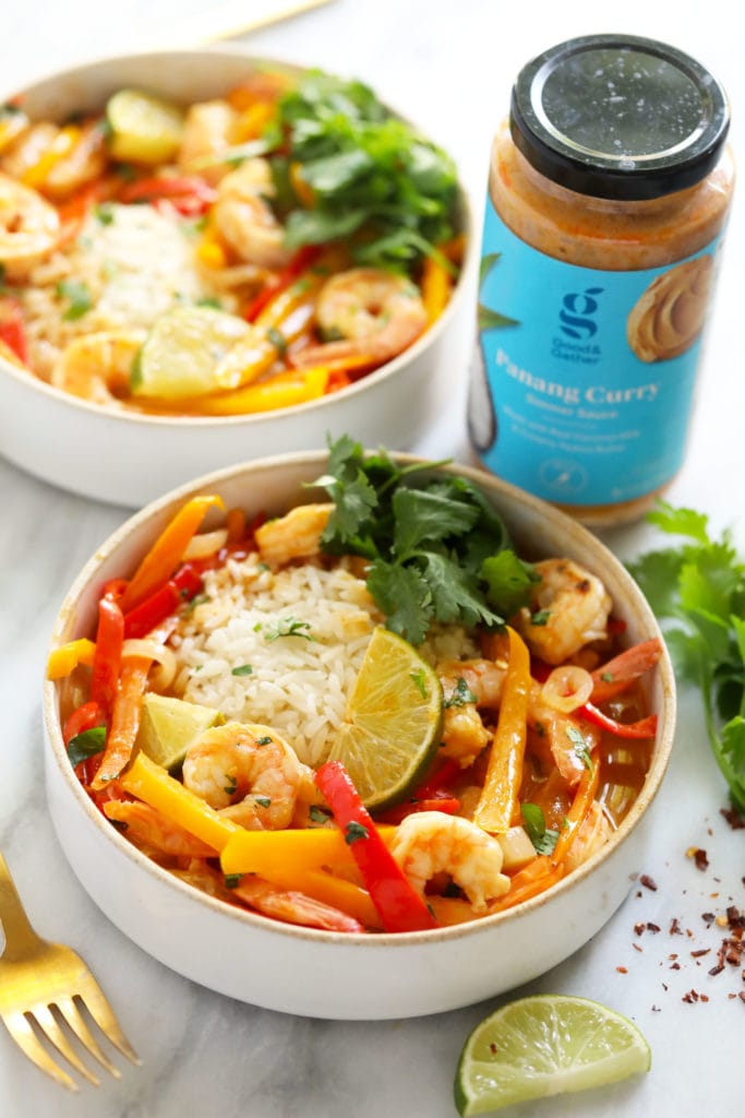 How delicious does this shrimp Panang curry look? It is bursting with flavor, ready in under 30 minutes, and only uses 5 simple ingredients. Weeknight dinners don't get much better than that! Shrimp panang curry in a bowl.
