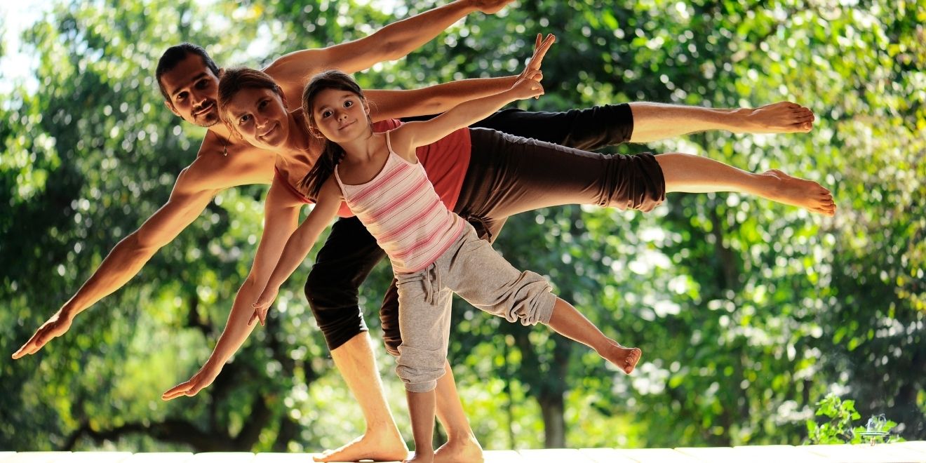 family that yoga together stay together