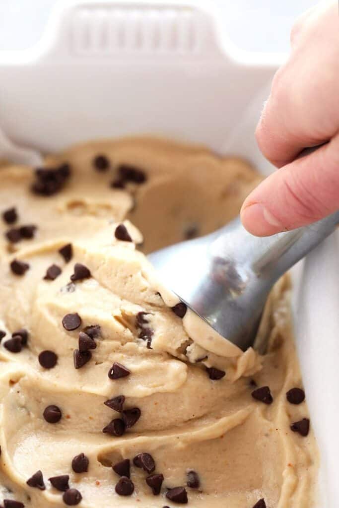 This month we're making a Fit Foodie favorite dessert - banana nice cream. This isn't any old nice cream flavor, it's Peanut Butter Chocolate Chip Banana Nice Cream! banana nice cream
