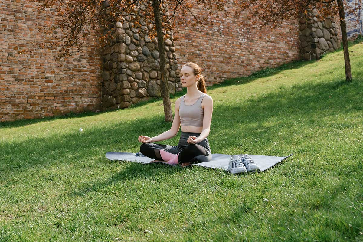 Lower cortisol mindfulness method